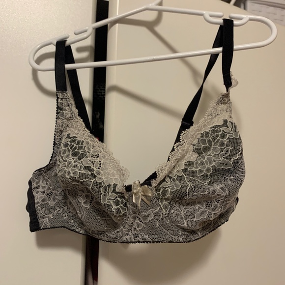 WonderBra Lace Underwire Bra for Women - Picture 1 of 3